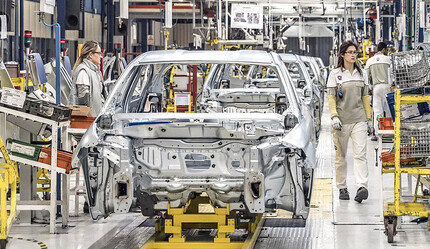 Otomotiv fabrikaları üretimde gaza bastı: Tarihin en yüksek rekoru gelebilir - t-otomobil