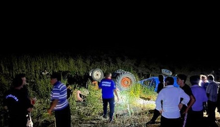 Devrilen traktörün altında hayatını kaybetti - gundem