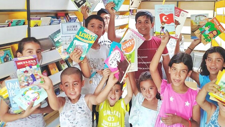 Depremzedelere 300 bin kitap - gundem