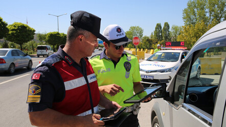 İstanbul Valiliği duyurdu: 3 kayıp çocuk bulundu, 28 gözaltı - gundem