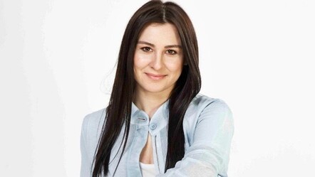 Yasemin Sakallıoğlu'ndan dikkat çeken itiraf! Eşiyle neden yazışarak tartıştığını açıkladı... - magazin