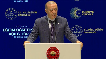 Son dakika... Cumhurbaşkanı Erdoğan'dan öğretmenlere müjde: Ek ders ücretlerine yüzde 25 zam - egitim