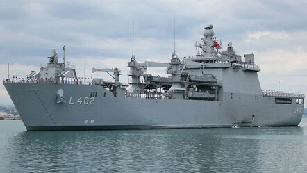 Türkiye'den Libya'ya yardım koridoru: TCG Bayraktar ve TCG Sancaktar çıkarma gemileri Kuzey Afrika ülkesine ulaştı - gundem