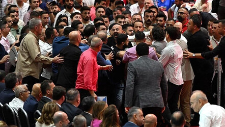 CHP İzmir İl kongresinde büyük kavga! Kılıçdaroğlu talimatı verdi - politika