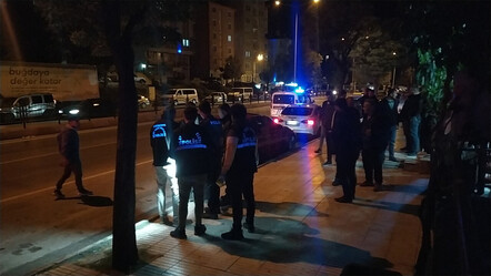 Gece yarısı ilginç kovalamaca: Pompalı tüfekle etrafa ateş açtılar - gundem