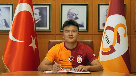 Son Dakika Galatasaray haberi: Beknaz Almazbekov 2 yıllık yeni sözleşme imzalayarak yuvada kaldı - spor