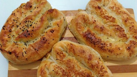 Doğru yapan pek kimse yok! 25 yıllık ustasından kol böreği tarifi - yemek