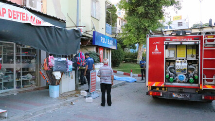 Eğlence mekanında yangın: 1 kişi öldü 1 kişi yaralandı - gundem