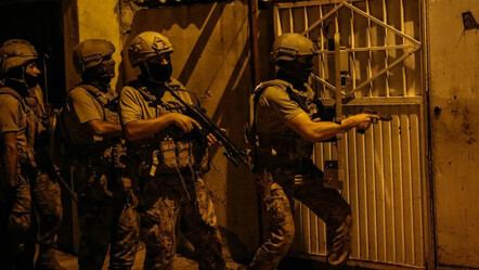 Kocaeli'de 'Göçmen kaçakçılığı' operasyonu: 22 kişi yakalandı - gundem