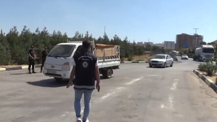 İçişleri Bakanı Yerlikaya açıkladı: 26 göçmen kaçakçısı yakalandı - gundem