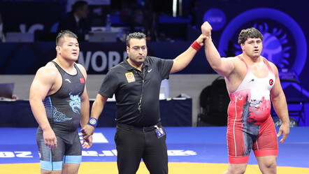 Rıza Kayaalp finalde! Milli güreşçi 2023 Dünya Güreş Şampiyonası'nda 6. altının peşinde - spor