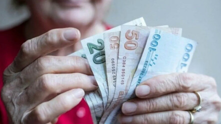 Emeklilerin yüzü güldü! Zamlar geliyor, maaşlar arttı! - ekonomi