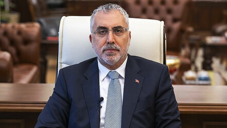 Bakan Işıkhan'dan üretim ve istihdam mesajı: Bu yüzyılı büyümenin ve refahın yüzyılı yapacağız - ekonomi
