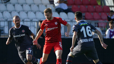 ÖZET Pendikspor - Karagümrük (1-1 Maç Sonucu) Eysseric attı Pendikspor bu hafta da 3 puanla tanışamadı - spor