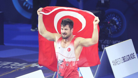 Son Dakika! Ali Cengiz Dünya şampiyonu oldu! Milli güreşçi Belgrad'da altın madalya kazandı - spor
