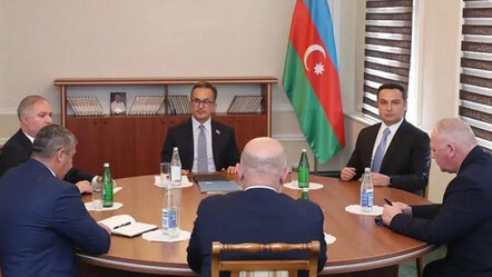 Son dakika! Azerbaycanlı yetkililer ile Karabağ'daki Ermenilerin temsilcileri arasında ikinci görüşme başladı - dunya