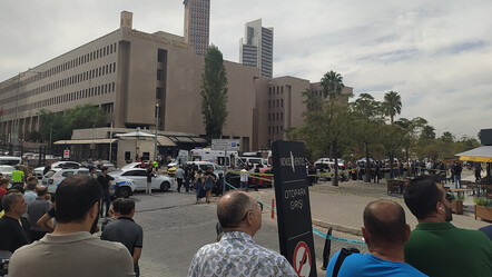 Son dakika! İzmir Adliyesi önünde silahlı çatışma: 1 ölü, 5 yaralı - gundem