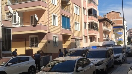 Çorum'da anne kız birbirine dehşeti yaşattı! 16 yaşındaki kız yaralandı, annesini bıçakladı - gundem