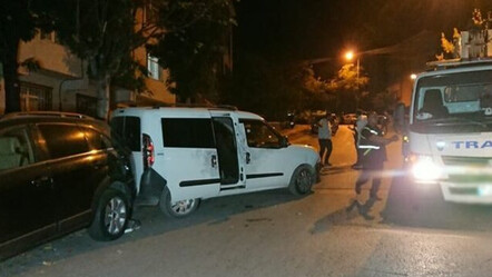 Laf atma tartışmasında kan aktı: 3 kişiyi bacaklarından vurdu - gundem