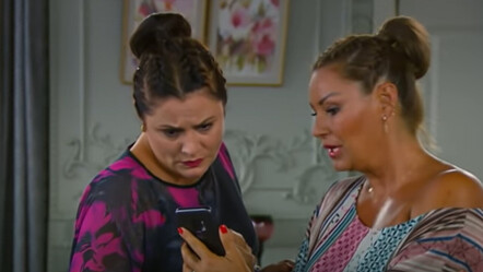 Seda Fettahoğlu’nun ölüm haberiyle yıkılan Pınar Altuğ’dan rol arkadaşına duygusal veda… - magazin