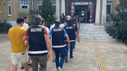 8 FETÖ'cü yurt dışına kaçmaya çalışırken yakalandı! Aralarında eski askerler de var - gundem