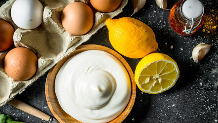 Kemik erimesine karşı en etkili doğal kür... Organları bile temizliyor: Tek yapmanız gereken yumurta kabuklarını çöpe atmamak - saglik