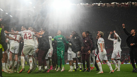 İngilizler Galatasaray'ın Manchester United zaferini hazmedemedi! Sarı-Kırmızılılar'dan İngiltere tepkisi - spor