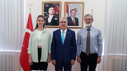 TÜBİTAK'tan destek aldılar! Spor dünyasında çığır açacak tişört yaptılar - ekonomi
