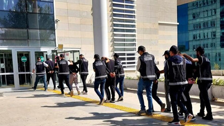Organize suç örgütlerine operasyon: 5 gözaltı - gundem
