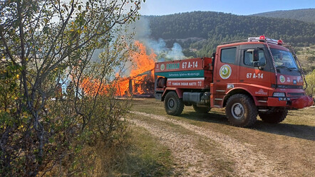 Karabük'te esrarengiz yangınlar: 2 günde tam 9 defa... - gundem