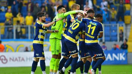 ÖZET Ankaragücü - Kayserispor (3-0 Maç Sonucu ) Emre Belözoğlu'yla ilk maçta 3 gollü galibiyet - spor