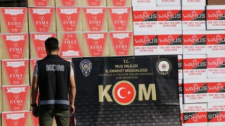 Sigara kaçakçılarına büyük darbe! Yüz binlerce makaron ele geçirildi - gundem