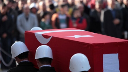 Son dakika haberi: Pençe Harekat bölgesinde bir askerimiz şehit oldu - gundem