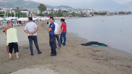 Antalya'da kan donduran olay! Denizden yaşlı bir kadın cesedi çıkarıldı - gundem