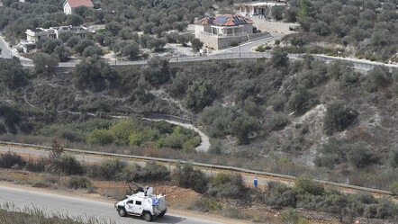İsrail-Lübnan sınırında sirenler çalıyor: İHA'lar sızdı jetler havalandı - dunya