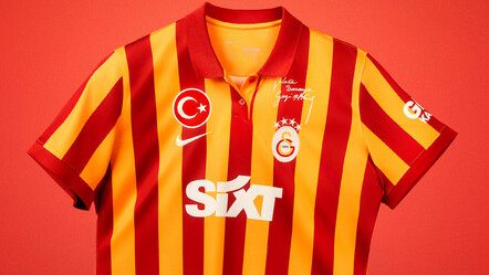 Galatasaray yeni formasını tanıttı! Cumhuriyet'in 100. yılına özel olarak üretildi - spor
