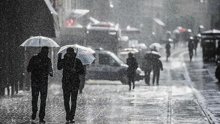 İstanbul'a sağanak geliyor: Meteoroloji saat vererek uyardı: Tüm Marmara yağışa teslim olacak - gundem