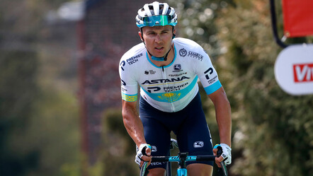 Bisiklet turunda kazanan kran Lutsenko - spor