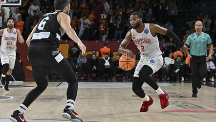 Aslan FIBA Şampiyonlar Ligi'ne keyifsiz başladı (Galatasaray Ekmas - PAOK: 77-88 Maç Sonucu) - spor