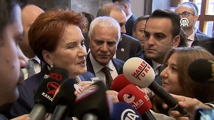 Meral Akşener ‘Sinan Aygün’ sorusuna sinirlendi, gazeteciyi azarladı: Büyük saygısızlık - politika