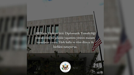 ABD Büyükelçiliği’nde bayrak yarıya indirildi - dunya
