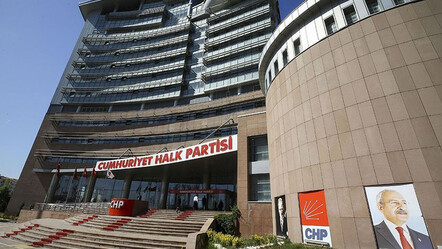 CHP'de imza gerginliği! Birbirlerine düştüler - politika