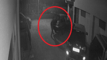 Oto faresinin rahat tavırları pes dedirtti! Kameralara yakalanan hırsız yakayı ele verdi - gundem
