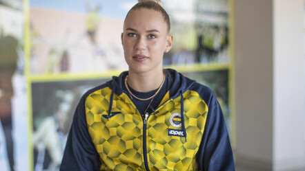 Fenerbahçe'nin yıldızı Arina Fedorovtseva: Modellik ve reklam tekliflerine açığım - spor