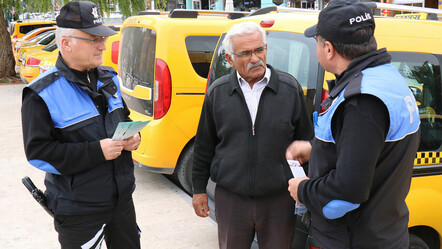 Taksicileri hedef alan dolandırıcının 'iban' tuzağını polis yakaladı - gundem