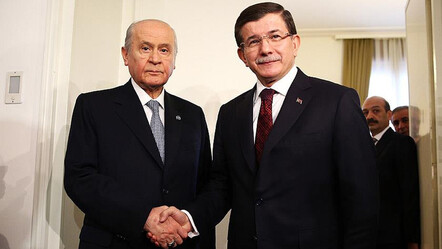 Davutoğlu'nu arayan Bahçeli 'Gazze desteği' için teşekkür etti - politika