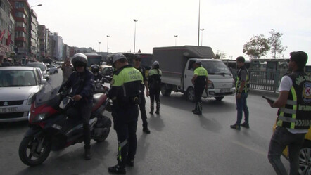 Emniyet kemeri takmadı diye ceza yedi, sözleri herkesi şaşırttı - gundem