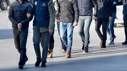 Yurt dışına kaçarken yakalanan 7 FETÖ'cü tutuklandı - gundem