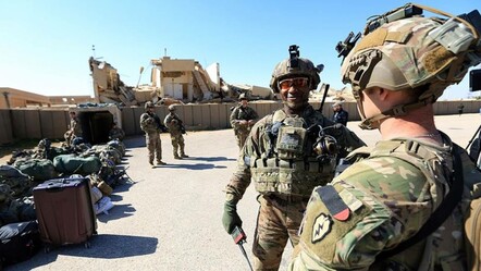 Yunanistan'da, askeri üslerin ABD'ye açıldığı iddiası - dunya