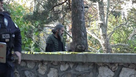 Çocuk parkında feci manzara! Ağaca asılı halde bulundu - gundem